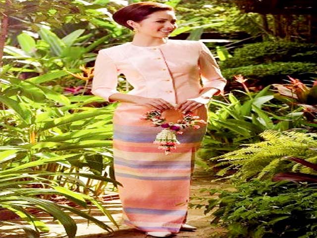 Thai National Costumes, Thai Dresses