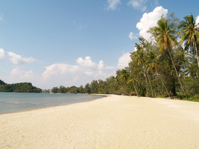 Chang Noi Beach @ Koh Chang-Trat