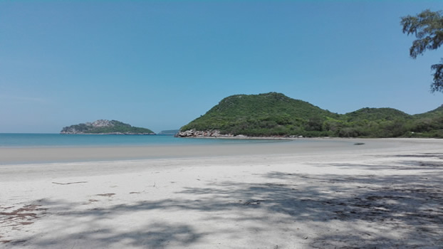 Ao Manao Beach